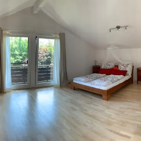 Dom wakacyjny Ferienhaus La Dolce Vita Am Chiemsee *